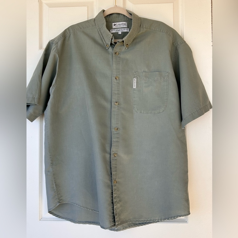 Columbia Sportswear Men’s Button Down Shirt XL